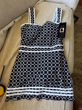 Classic Black & White Geometric One-Piece Swimdress with Contrast Trim